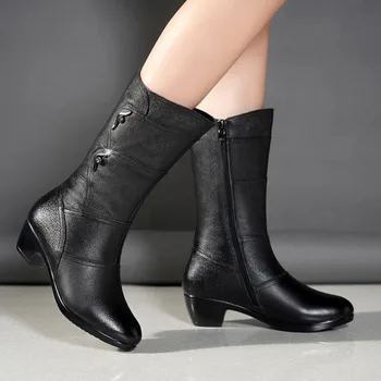  Модные женские сапоги на осень 2023 года Искусственная кожа полностью черная с высокими каблуками Толстая подошва Модные лаконичные повседневные туфли на платформе