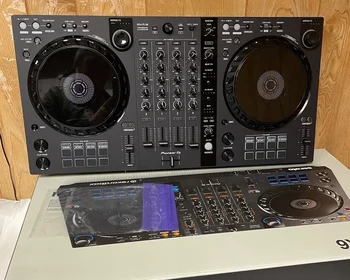 (НОВАЯ СКИДКА) Pioneer DJ DDJ-1000SRT 4-дековый диджейский контроллер Serato 1 заказ